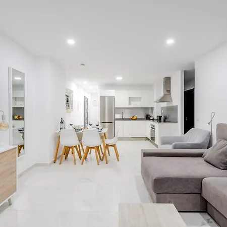 Obsidian Ocean Blue דירה *