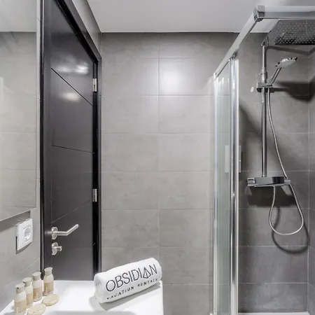 Obsidian Ocean Blue דירה Radazul